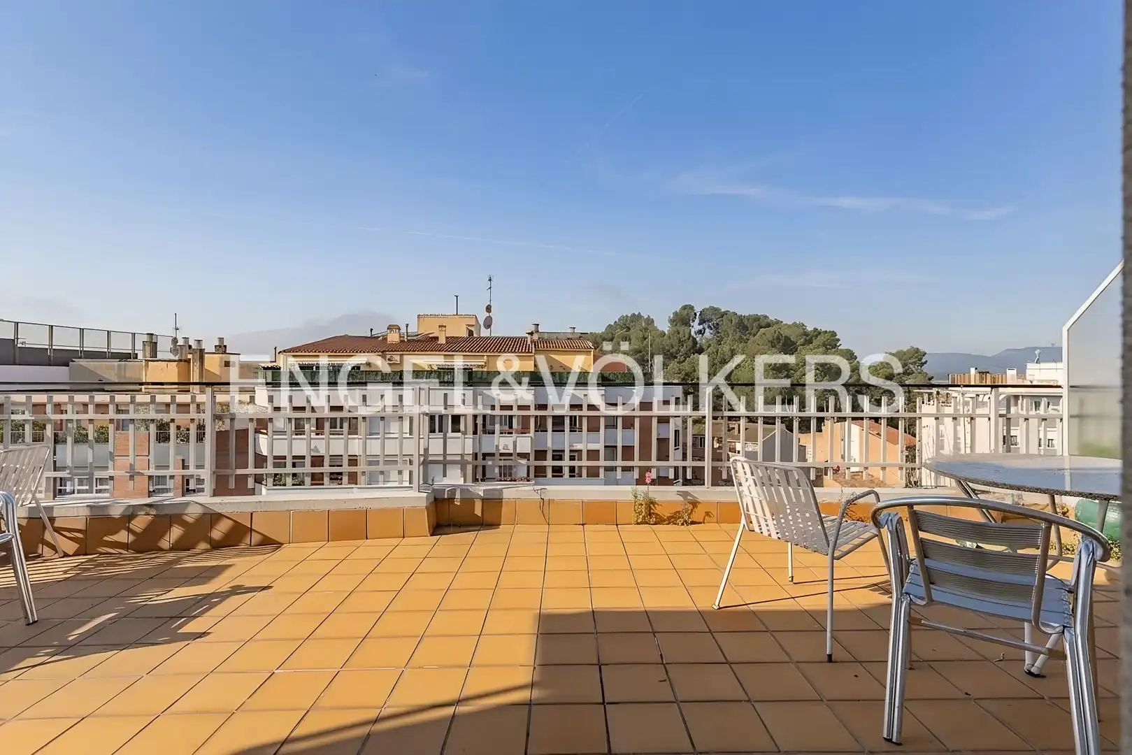 Exterior view of Attic for sale in Manresa  with Heating, Terrace and Balcony