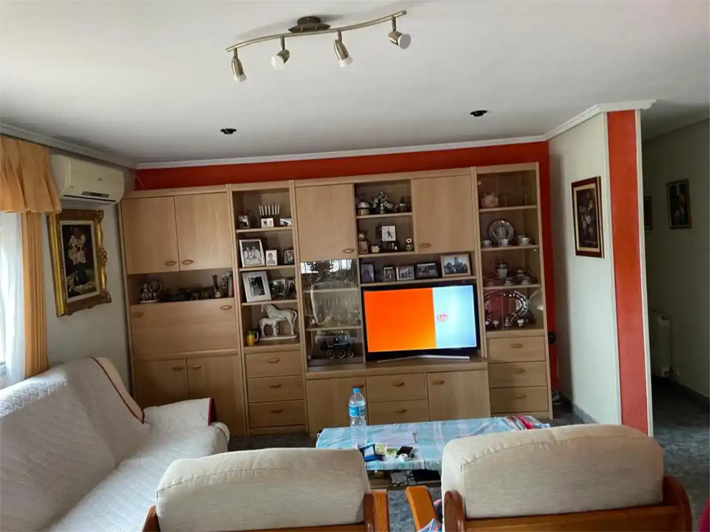 Sala d'estar de Casa o xalet en venda en Pedralba amb Aire condicionat