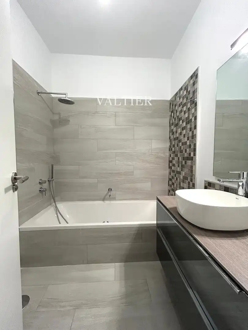 Baño de Piso de alquiler en Chamberí