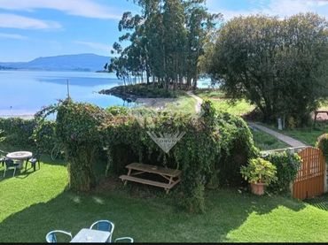 Chalet con balcón en venta en PAREDES