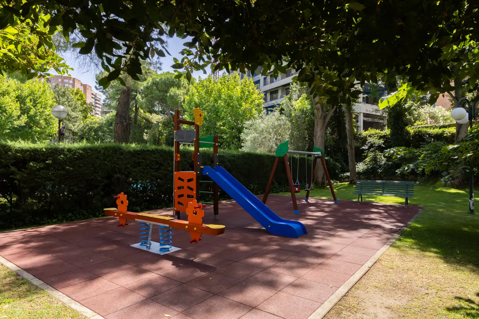 Jardín de Piso en venta en Madrid con Aire acondicionado, Calefacción y Jardín privado