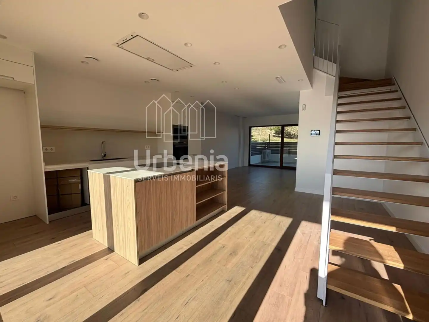 Casa adosada en venta en Tordera con Calefacción y Terraza