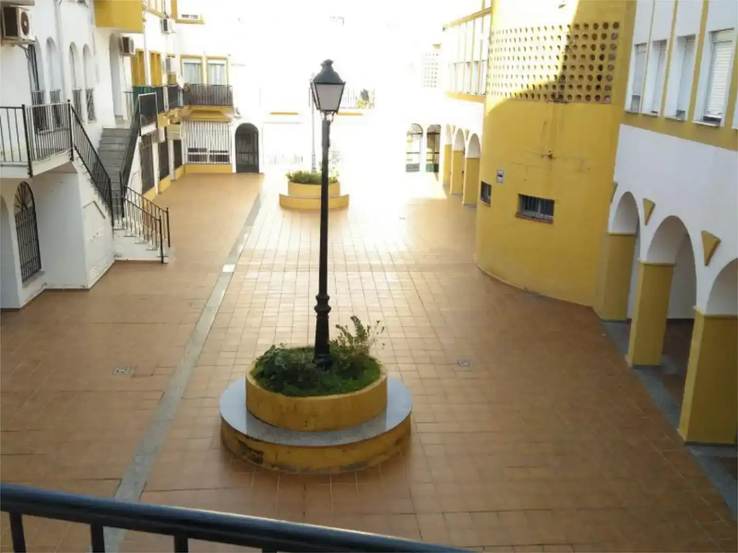 Vista exterior de Pis en venda en Gibraleón amb Aire condicionat i Balcó