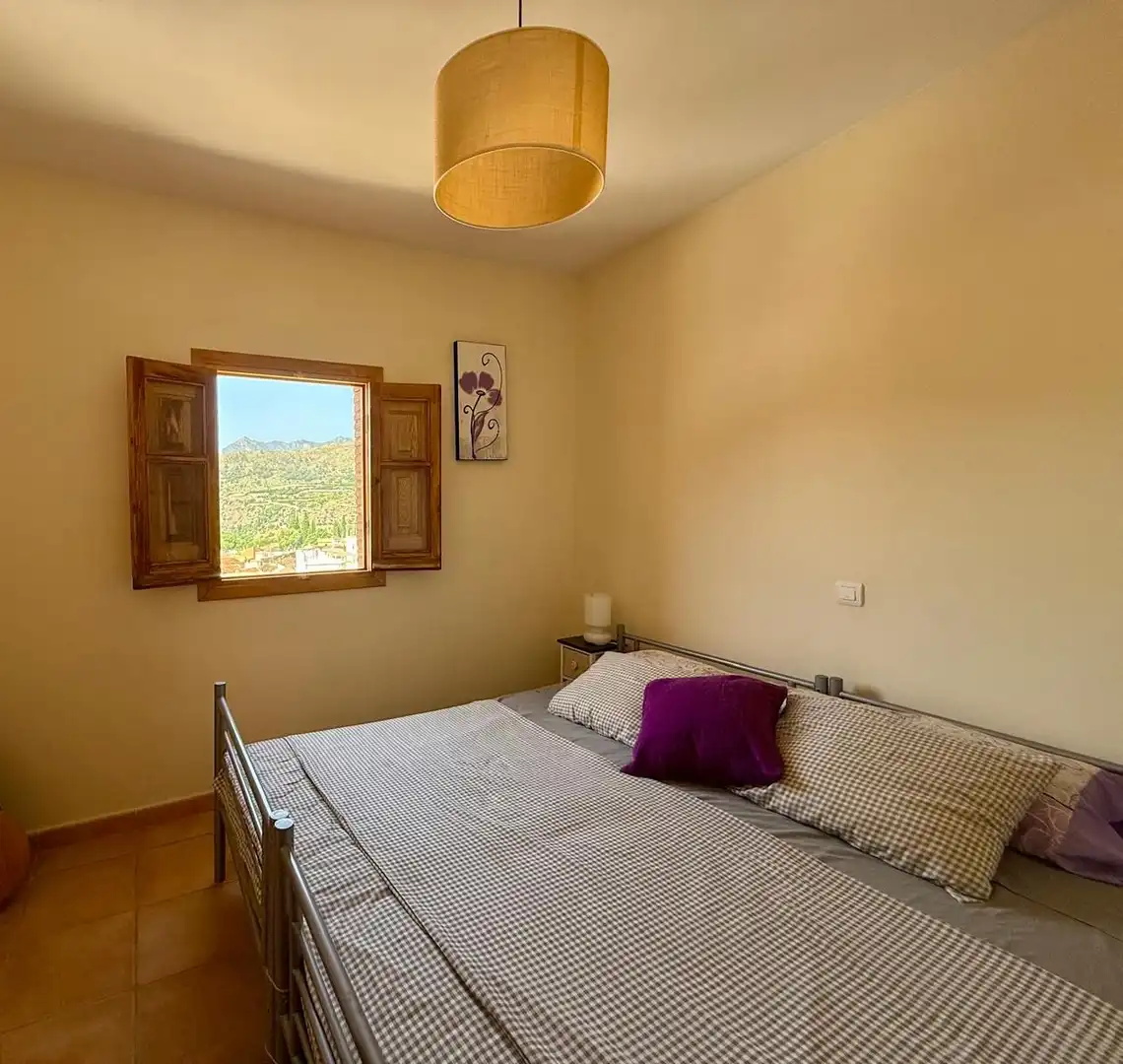 Bedroom of Houses for sale in Vélez de Benaudalla