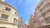 Exterior view of Flat for sale in  Barcelona Capital  with Air Conditioner, Heating and Oven