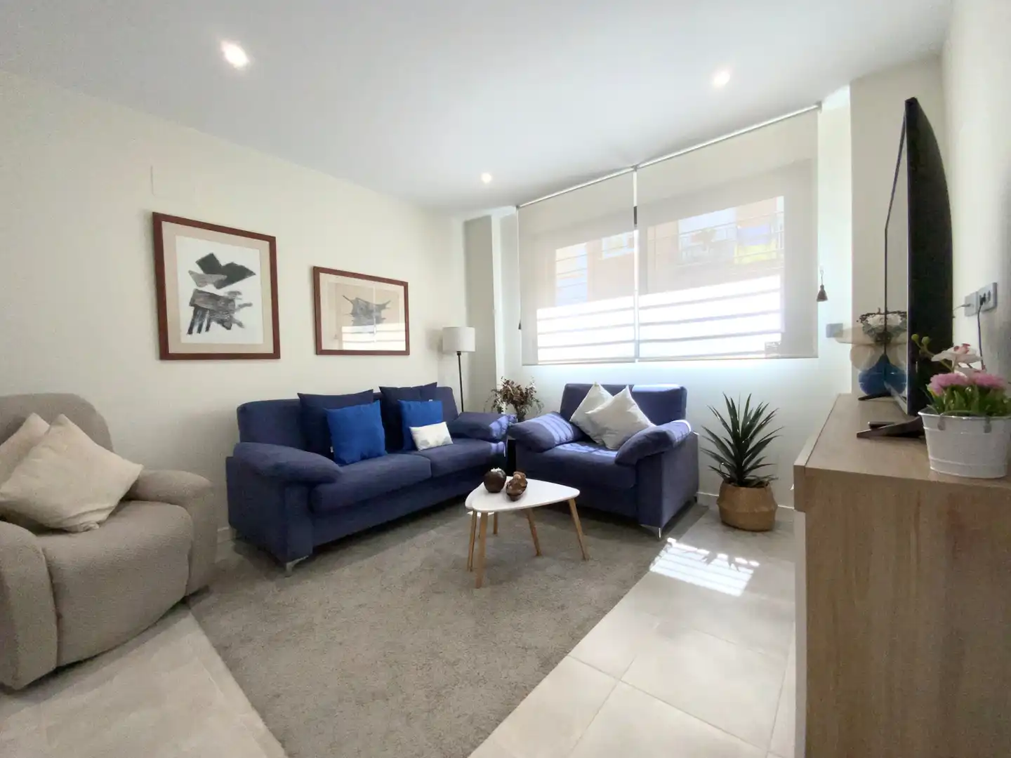 Wohnzimmer von Erdgeschoss zum Verkauf in Pineda de Mar mit Klimaanlage, Heizung und Terrasse