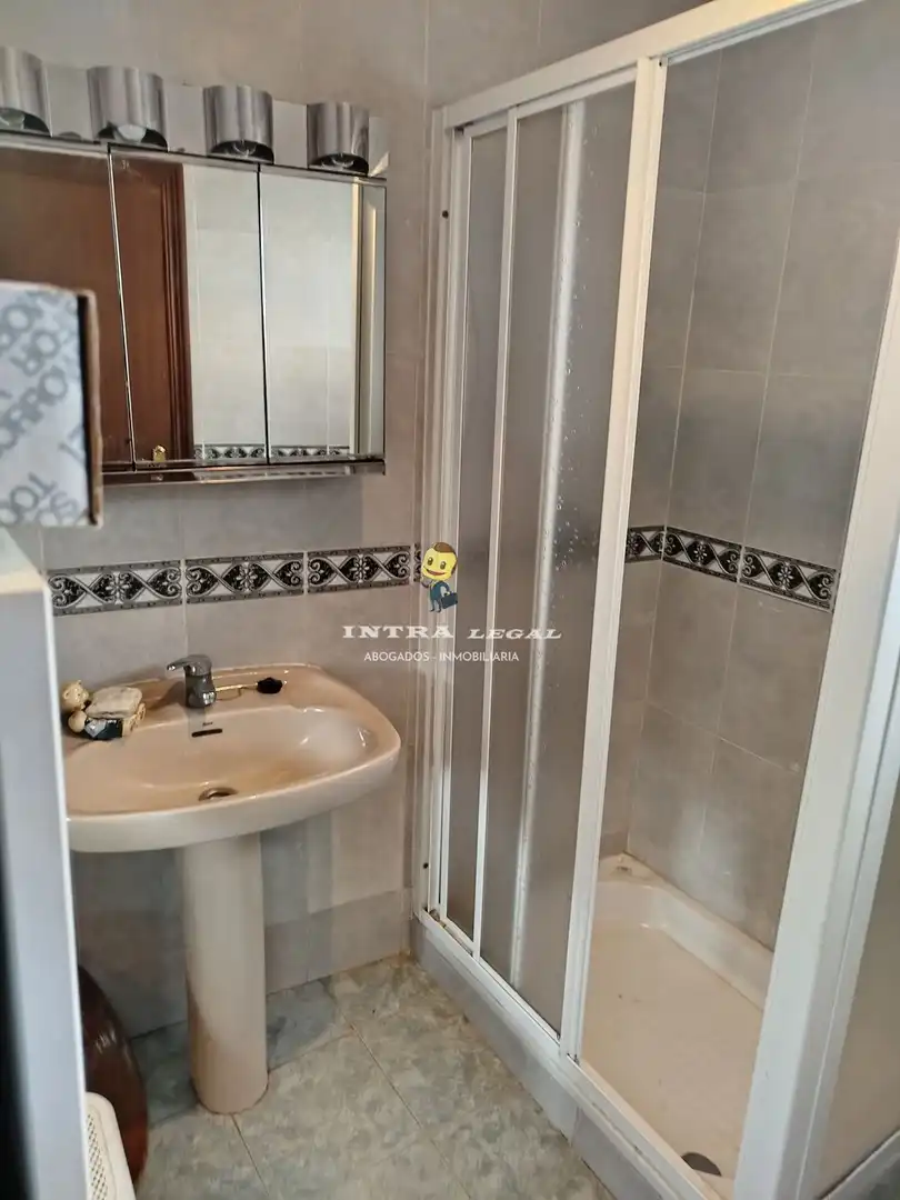 Bathroom of Industrial buildings for sale in Arabayona de Mógica