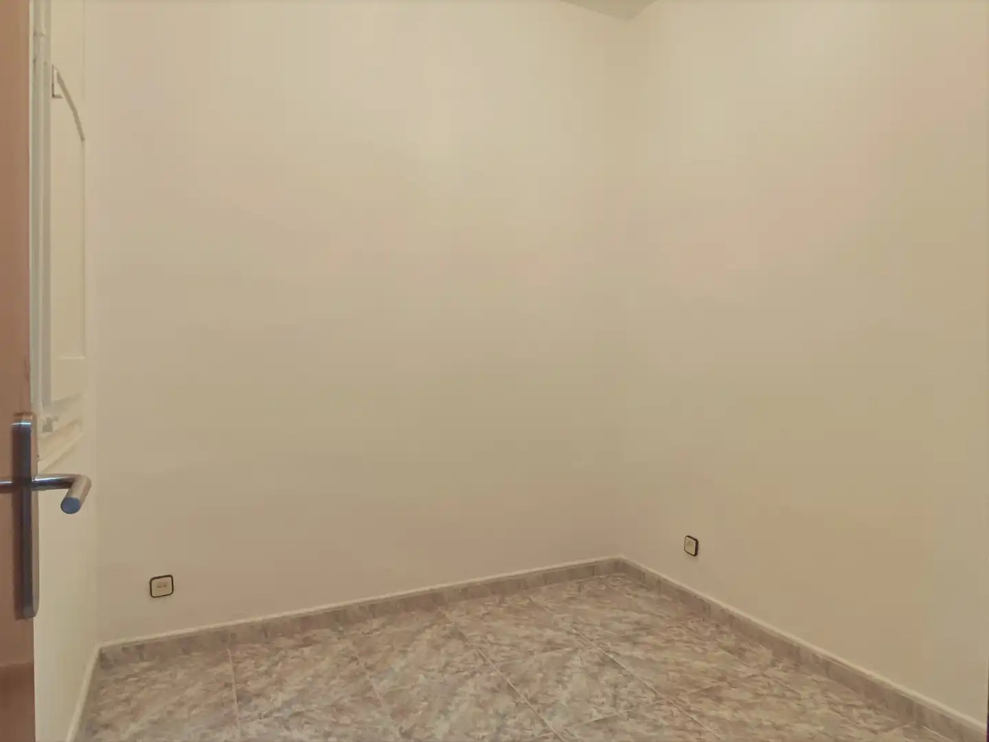 Habitación de Piso en venta en Barcelona con Aire acondicionado