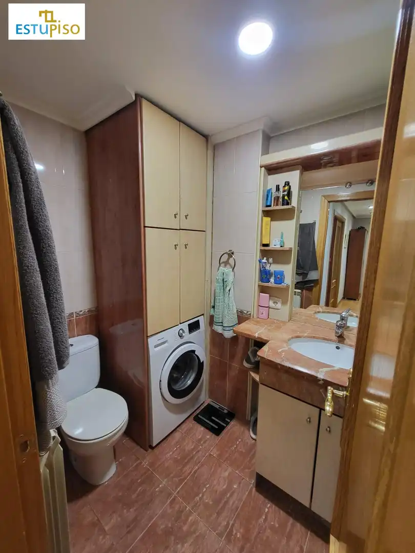 Badezimmer von Wohnung zum Verkauf in León Capital  mit Heizung und Möbliert
