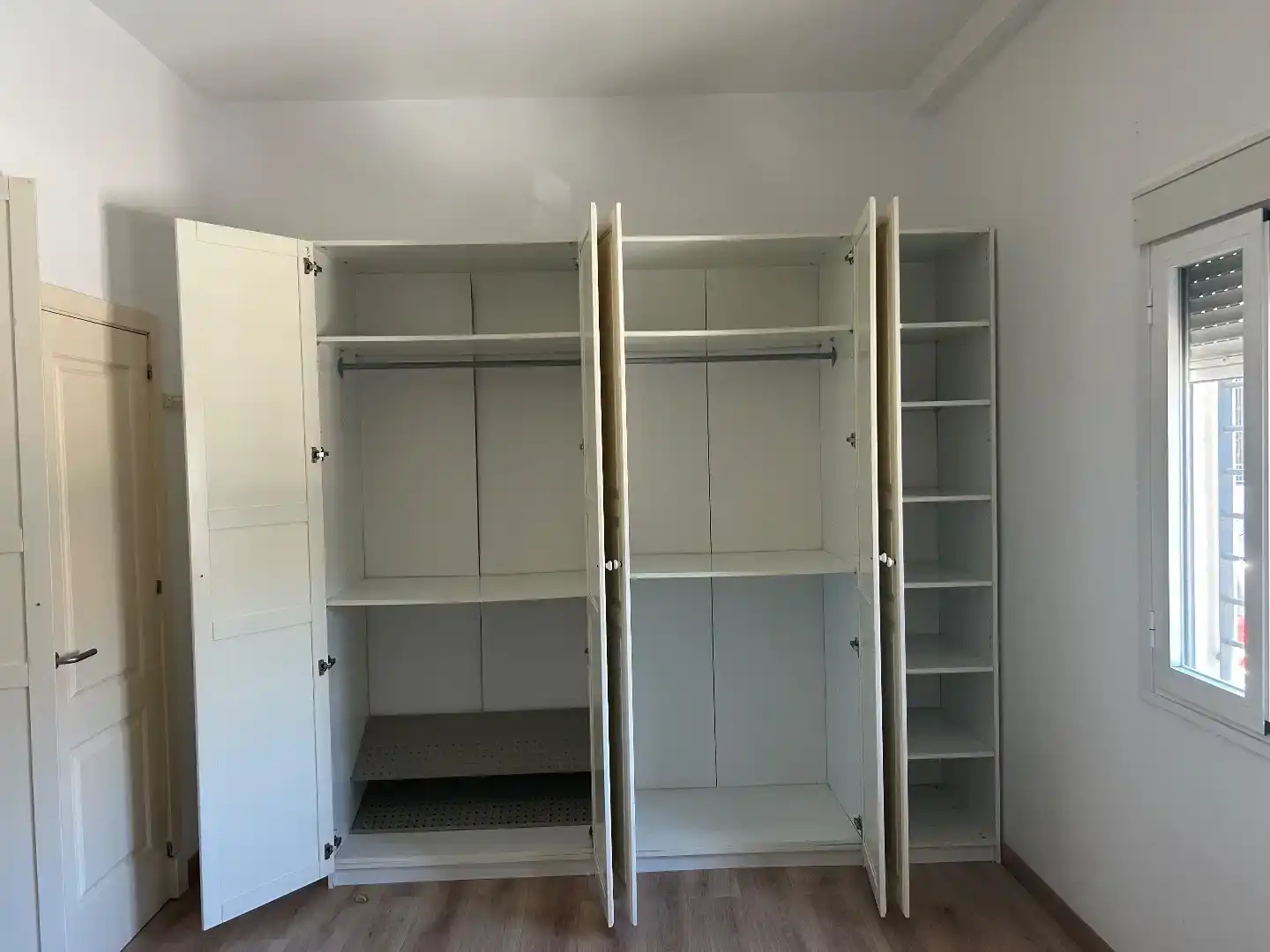 Dormitori de Pis en venda en Mairena del Aljarafe amb Aire condicionat
