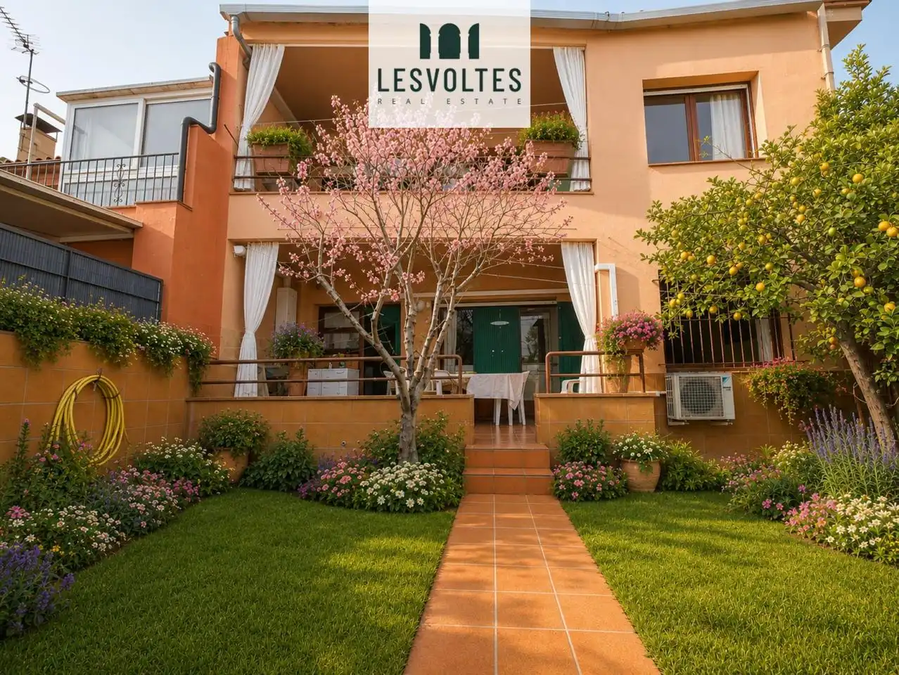 Exterior view of Houses for sale in Palafrugell  with Air Conditioner and Private garden
