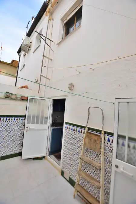 Reihenhaus mit Terrasse zum Verkauf in Calle Antonio Ordóñez 75, imagen 60