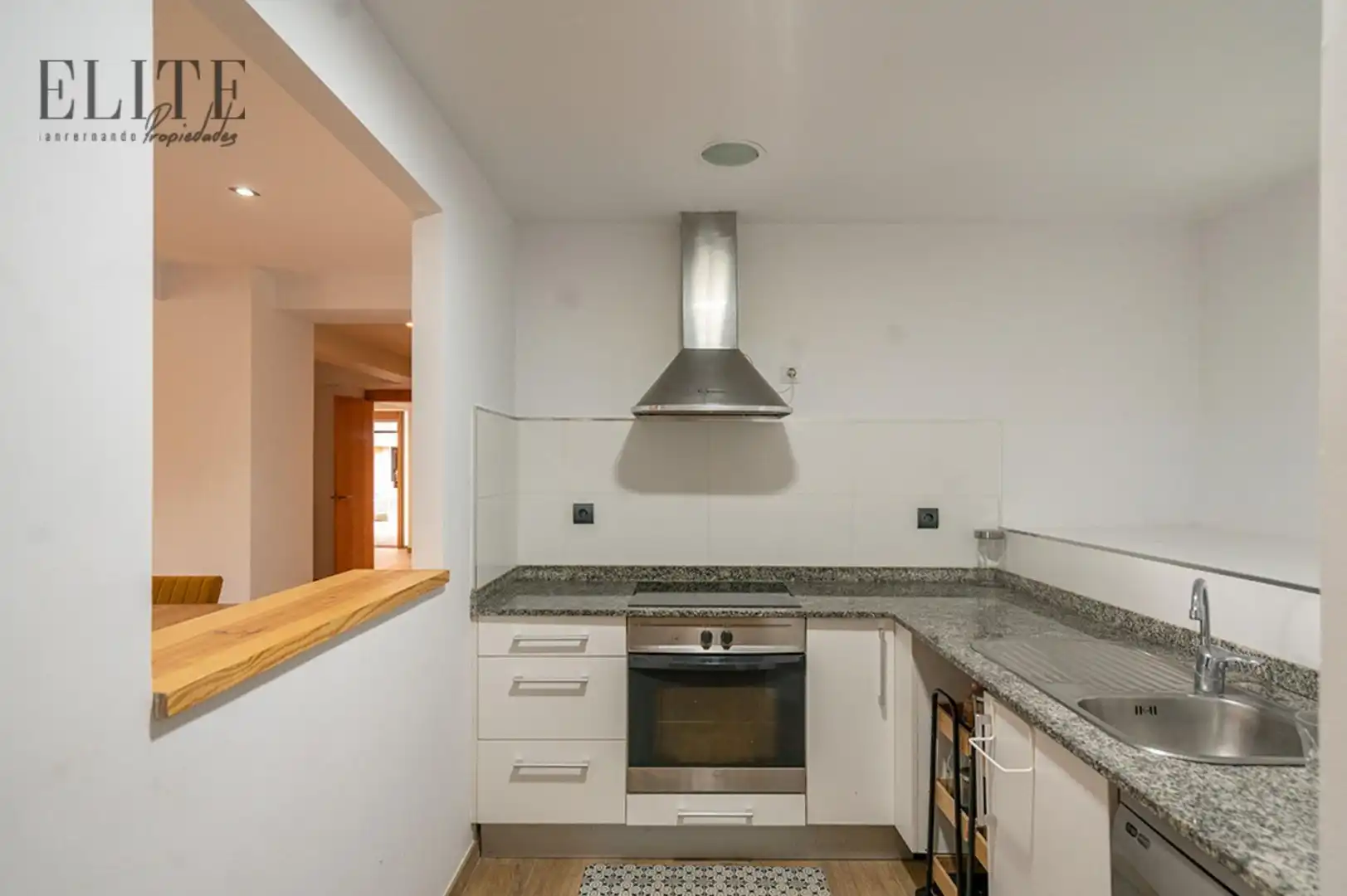 Kitchen of Ground floor for sale in Santander  with Heating