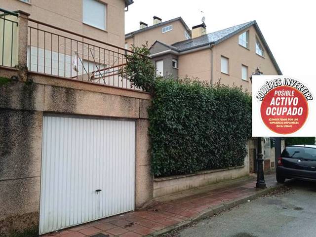 Casa adosada en Venta en Molinaseca