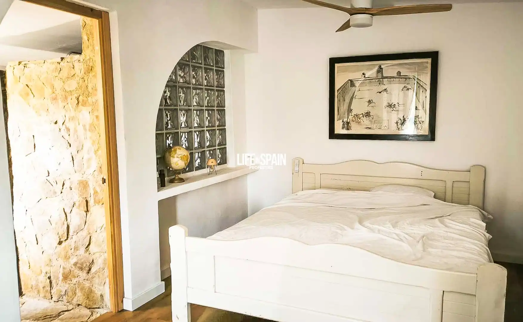 Schlafzimmer von Country house zum Verkauf in Rasquera mit Klimaanlage, Privatgarten und Terrasse