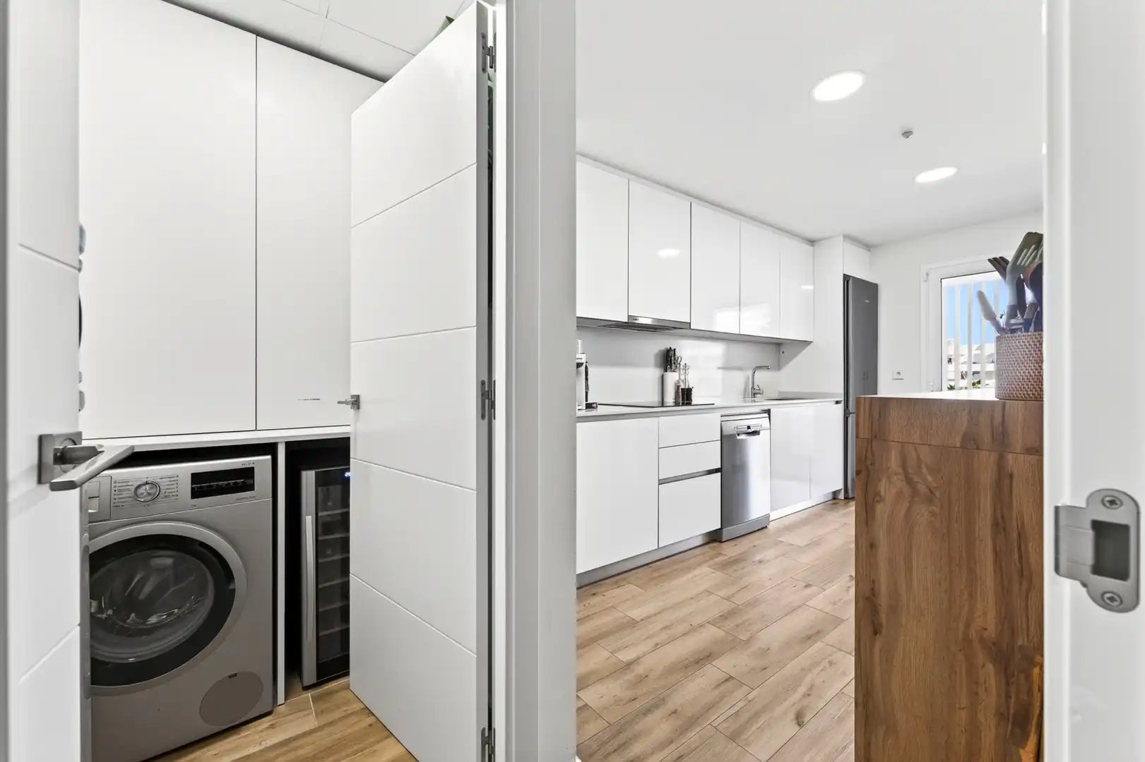 Cocina de Apartamento en venta en Málaga con Aire acondicionado, Terraza y Piscina
