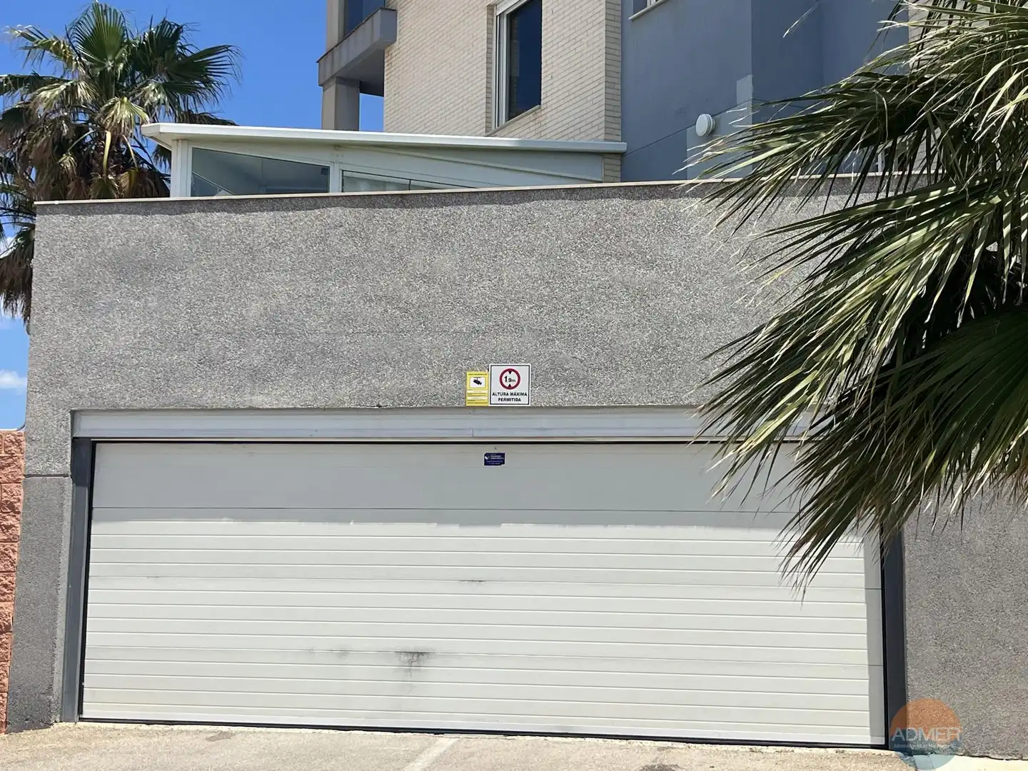 Parkplatz von Wohnung zum Verkauf in La Manga del Mar Menor mit Klimaanlage, Heizung und Terrasse