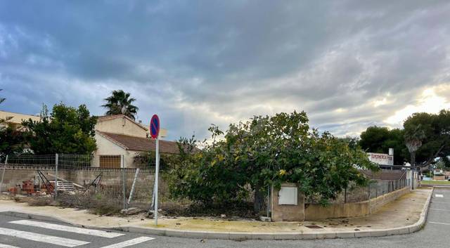 Terreno residencial en Venta en Eucaliptus - Poble Nou del Delta