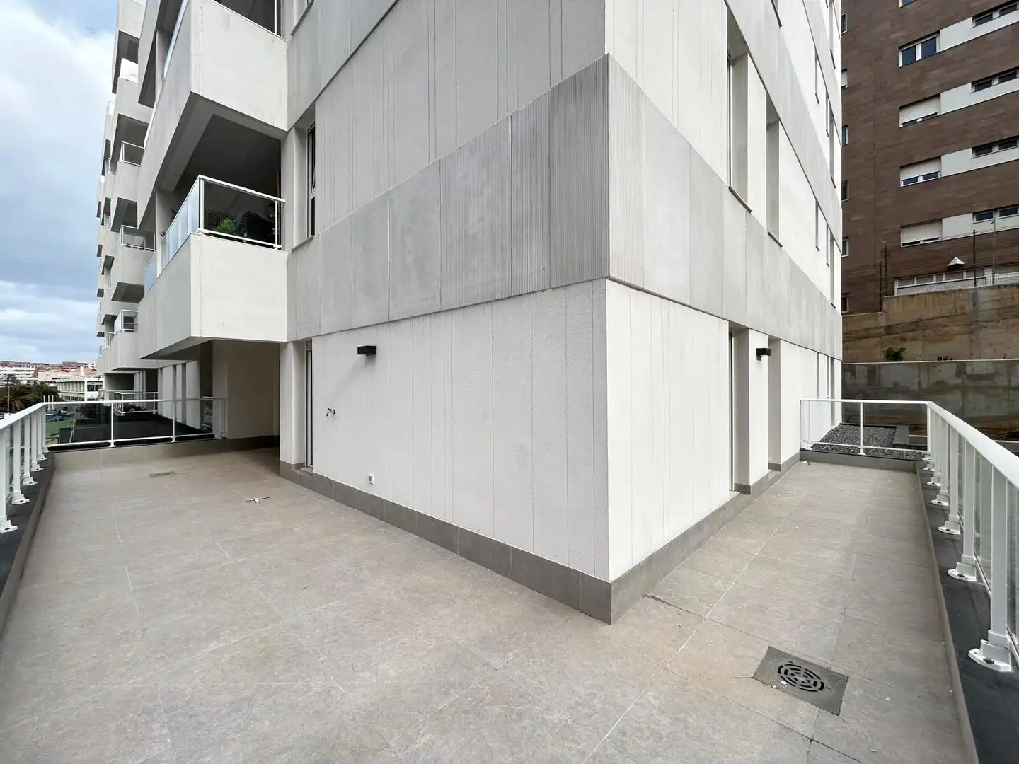 Exterior view of Flat for rent in Las Palmas de Gran Canaria  with Private garden, Parquet flooring and Terrace