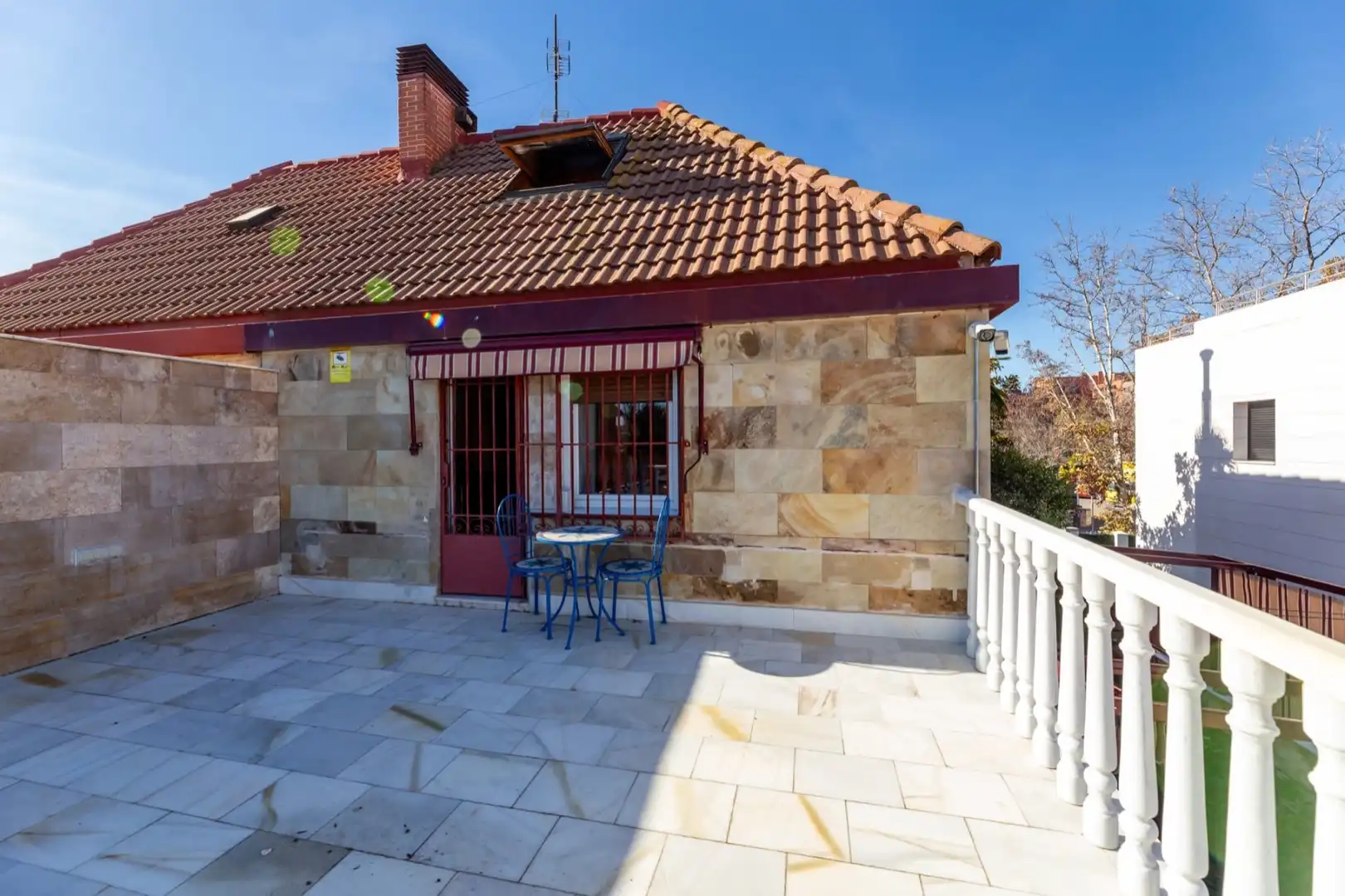 Terraza de Casa adosada en venta en Madrid con Aire acondicionado, Calefacción y Jardín privado