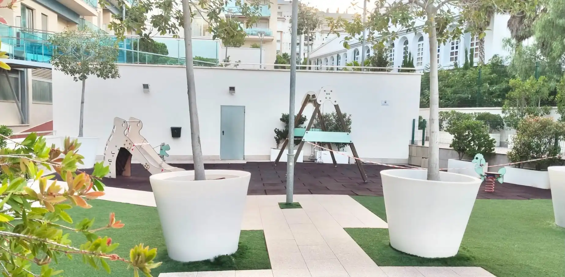 Terraza de Apartamento de alquiler en Calpe / Calp con Aire acondicionado, Piscina y Amueblado