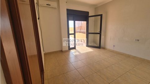 Foto 2 de Apartament en venda a Buzanada, Arona