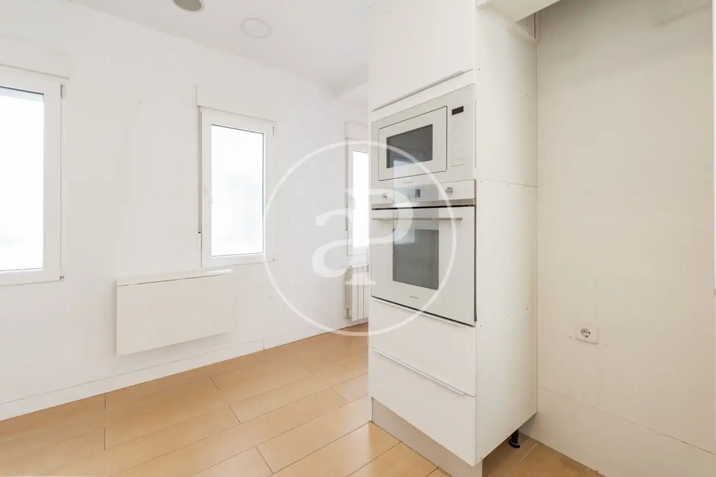 Flat with terrace for sale in Calle de Manuel Cortina, imagen 21