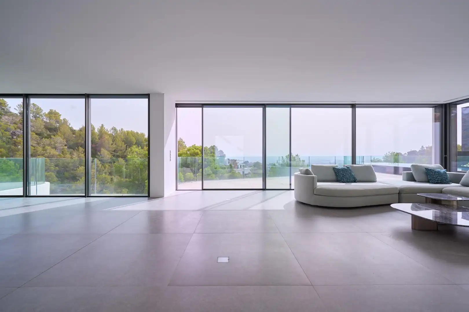 Sala d'estar de Casa o xalet en venda en  Palma de Mallorca amb Aire condicionat, Jardí privat i Terrassa