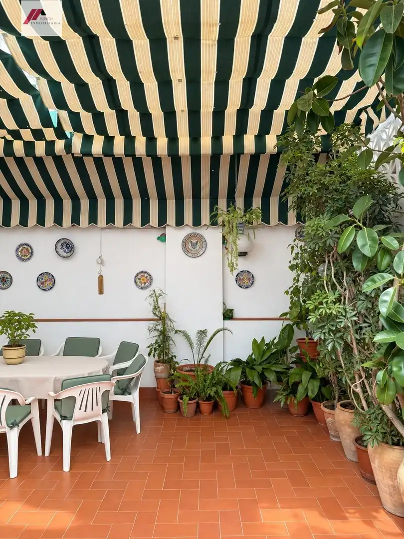 Reihenhaus mit Terrasse zum Verkauf in Centro, imagen 6