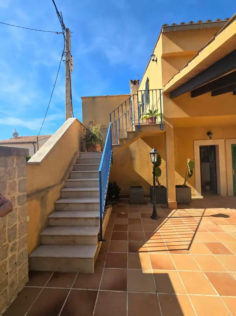 Vista exterior de Casa o xalet en venda en Banyalbufar amb Aire condicionat i Terrassa