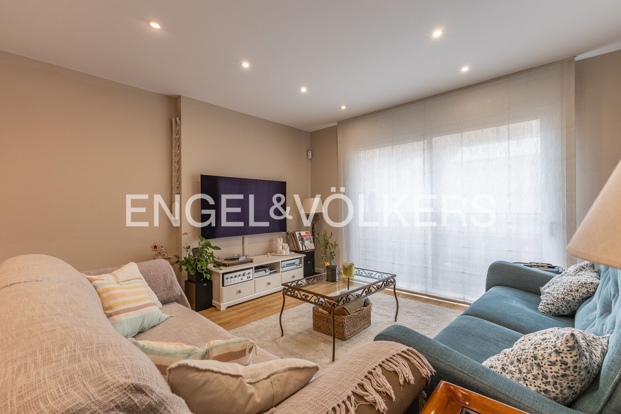 Sala d'estar de Apartament en venda en Sabadell amb Aire condicionat, Calefacció i Parquet