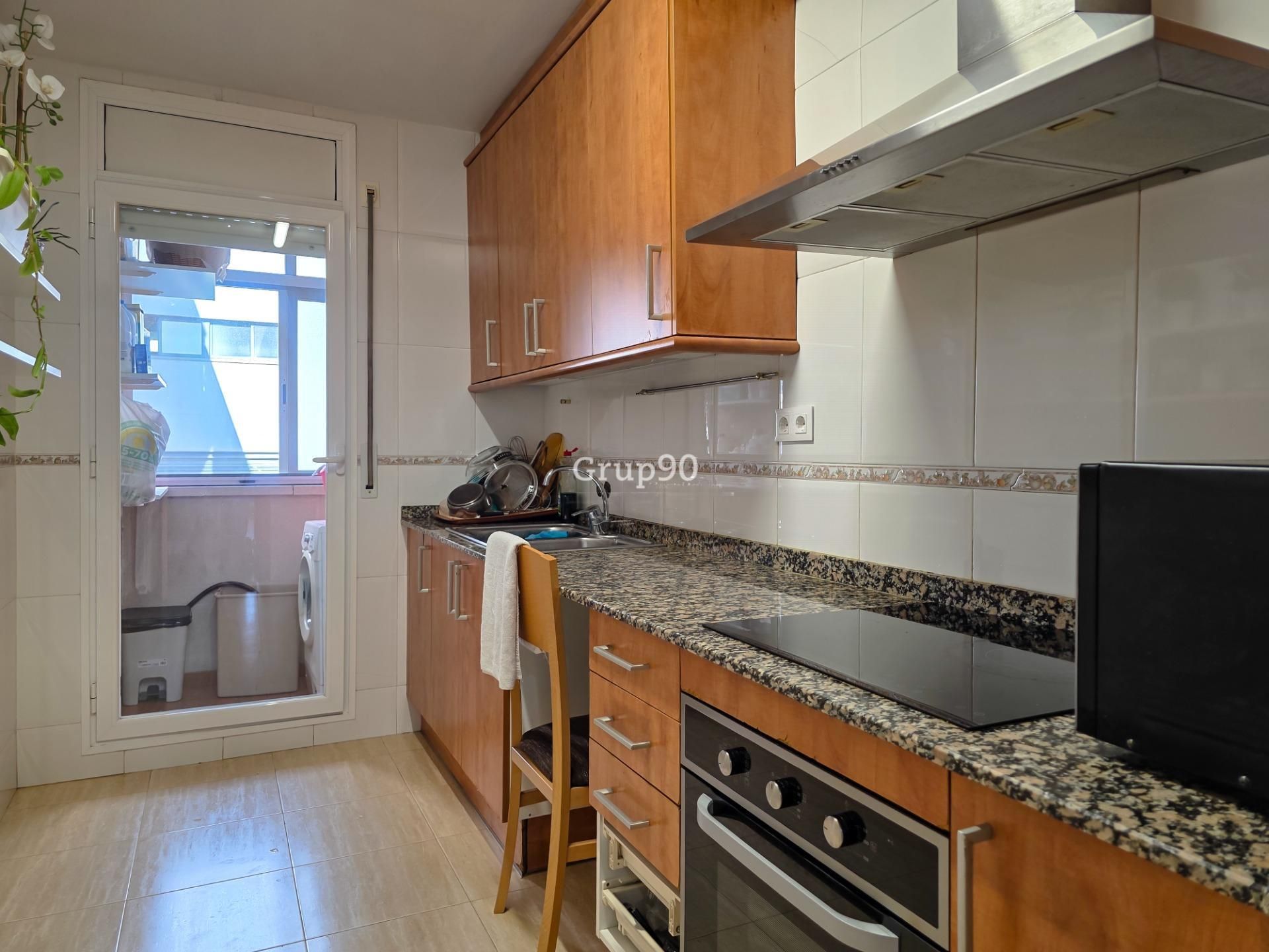 Cuina de Pis en venda en Rosselló amb Aire condicionat, Calefacció i Terrassa