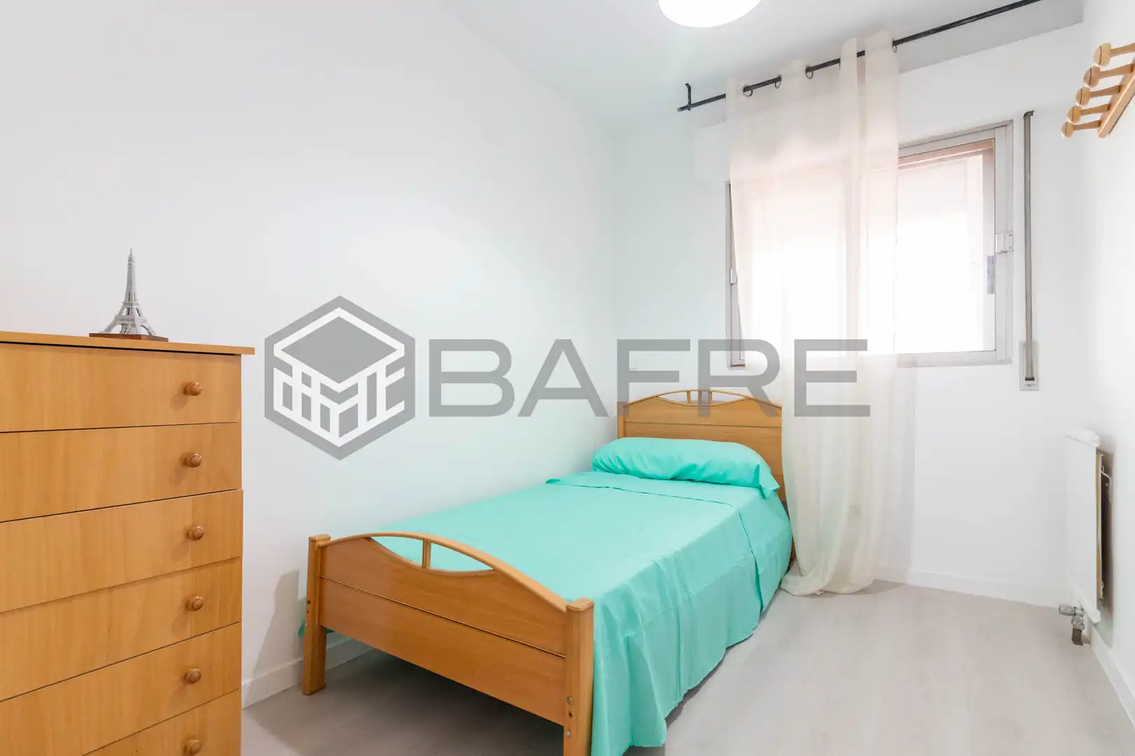 Flat for sale in Calle Adora, San Fermín