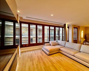 Living room of Flat for sale in  Valencia Capital  with Air Conditioner, Heating and Balcony