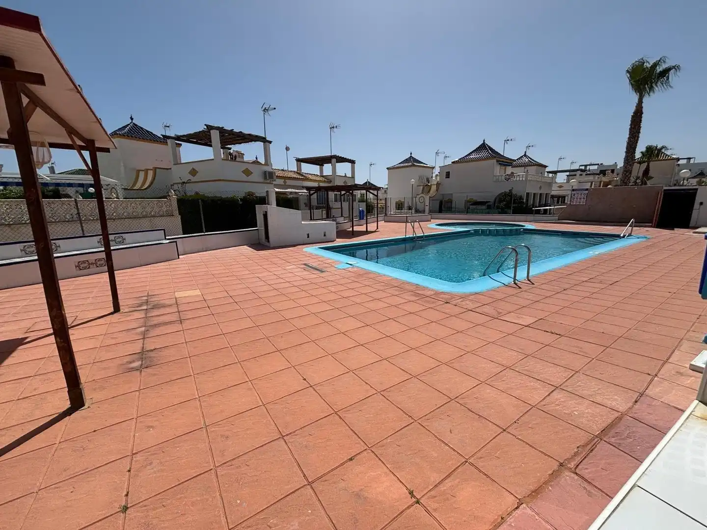 Piscina de Casa o chalet en venta en Torrevieja con Aire acondicionado, Calefacción y Amueblado