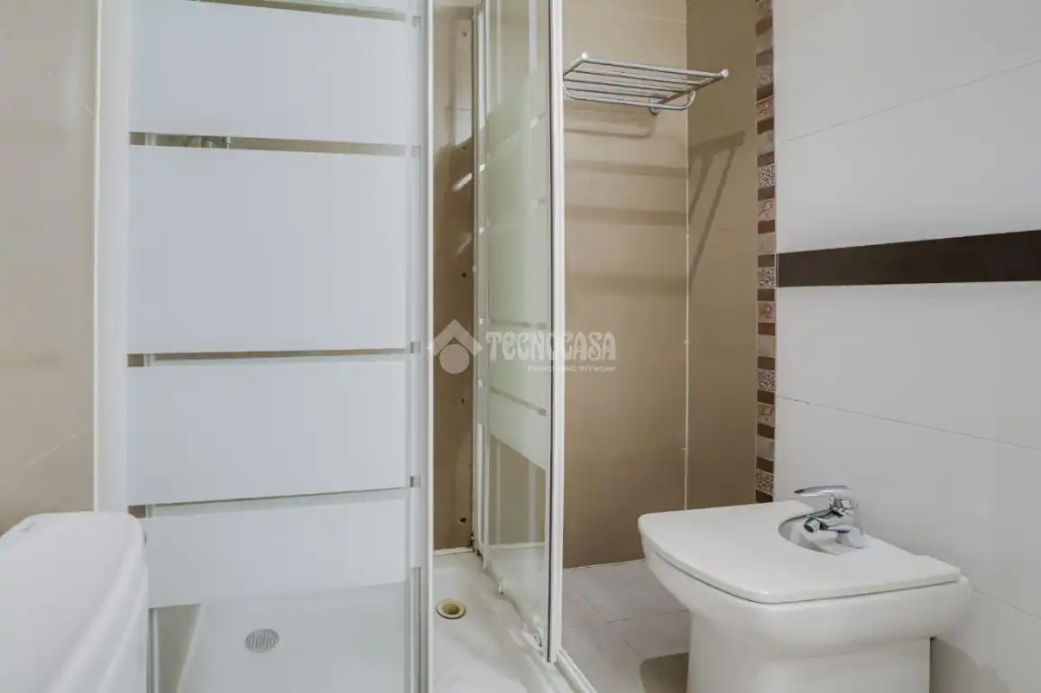 Baño de Piso en venta en Rubí con Calefacción