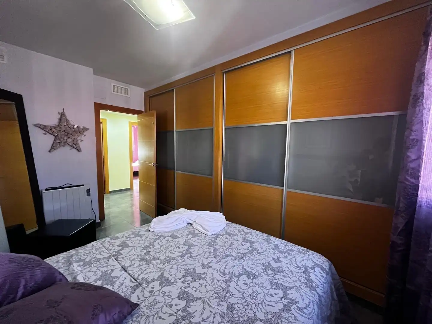 Schlafzimmer von Dachboden zur Miete in Los Alcázares mit Klimaanlage, Heizung und Terrasse