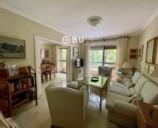 Living room of Flat for sale in  Sevilla Capital  with Air Conditioner and Terrace