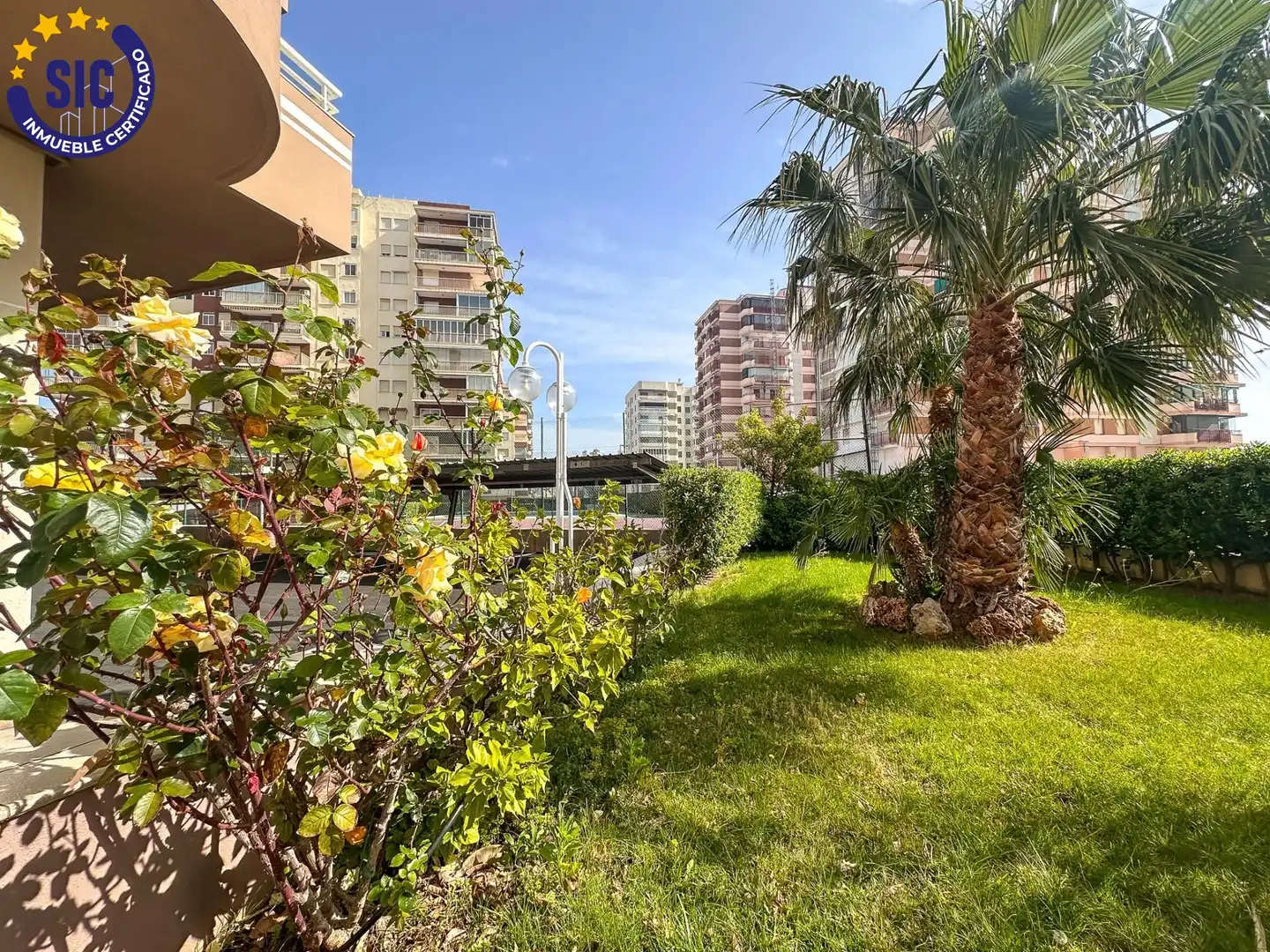 Vista exterior de Apartamento en venta en Benicasim / Benicàssim con Jardín privado, Terraza y Trastero