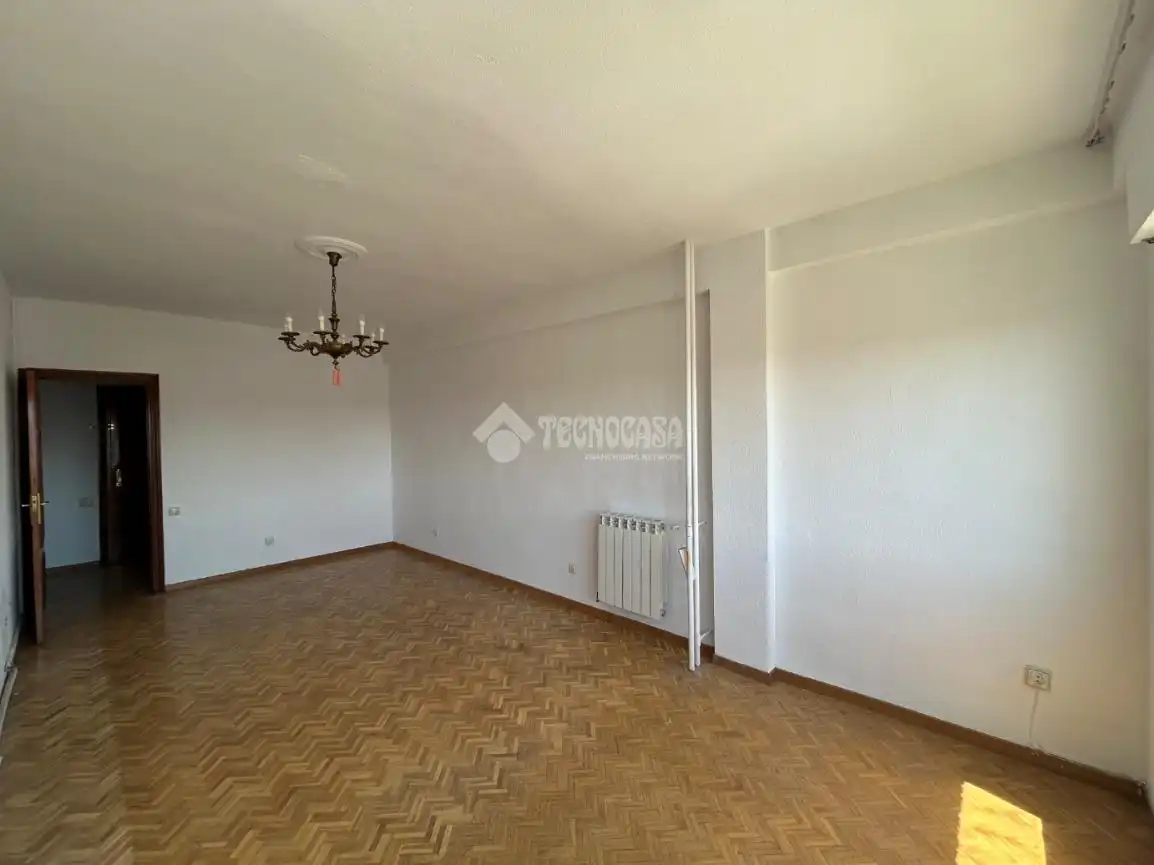 Sala de estar de Piso en venta en Madrid con Aire acondicionado, Calefacción y Trastero