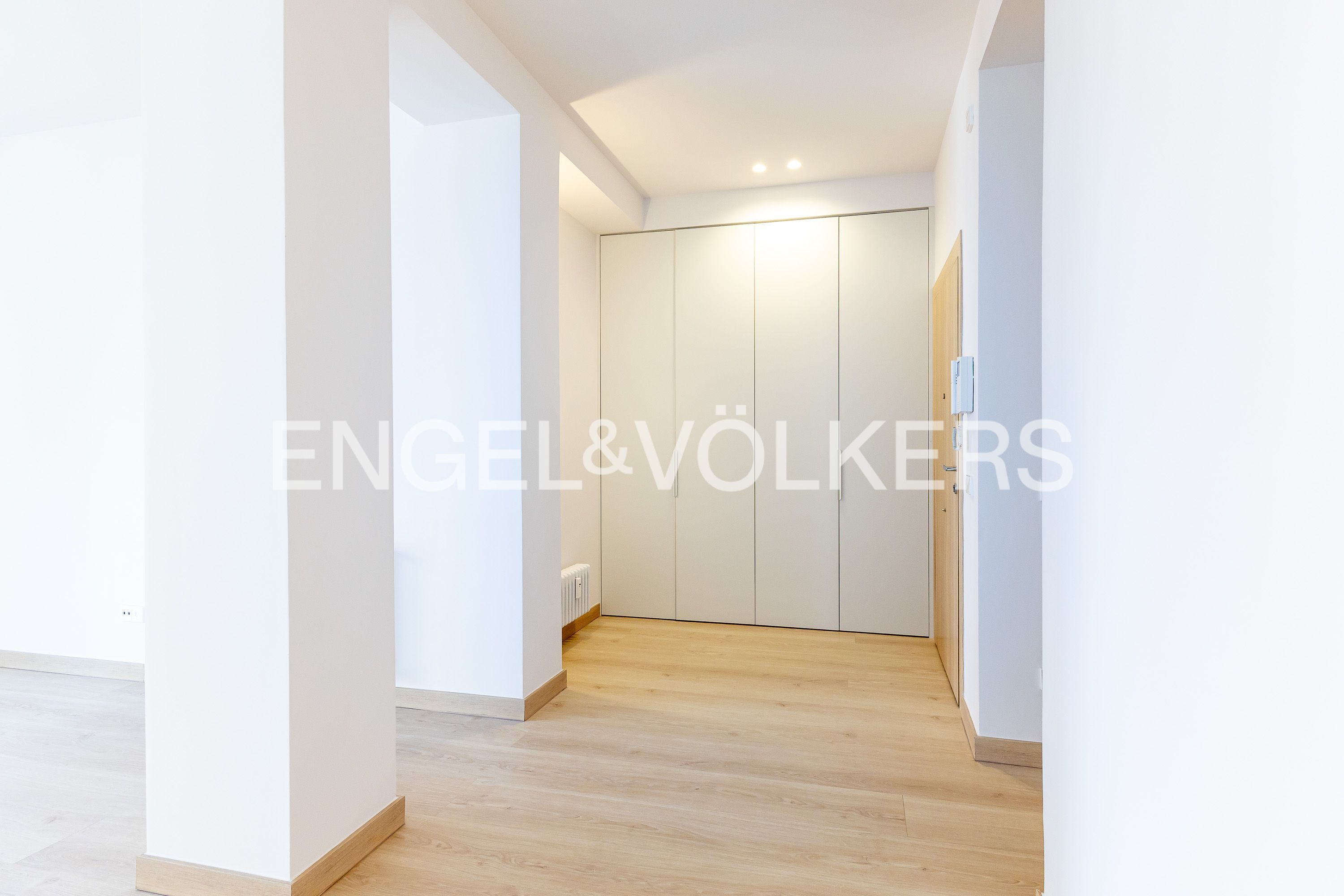 Piso en venta en  Madrid Capital con Aire acondicionado, Calefacción y Terraza