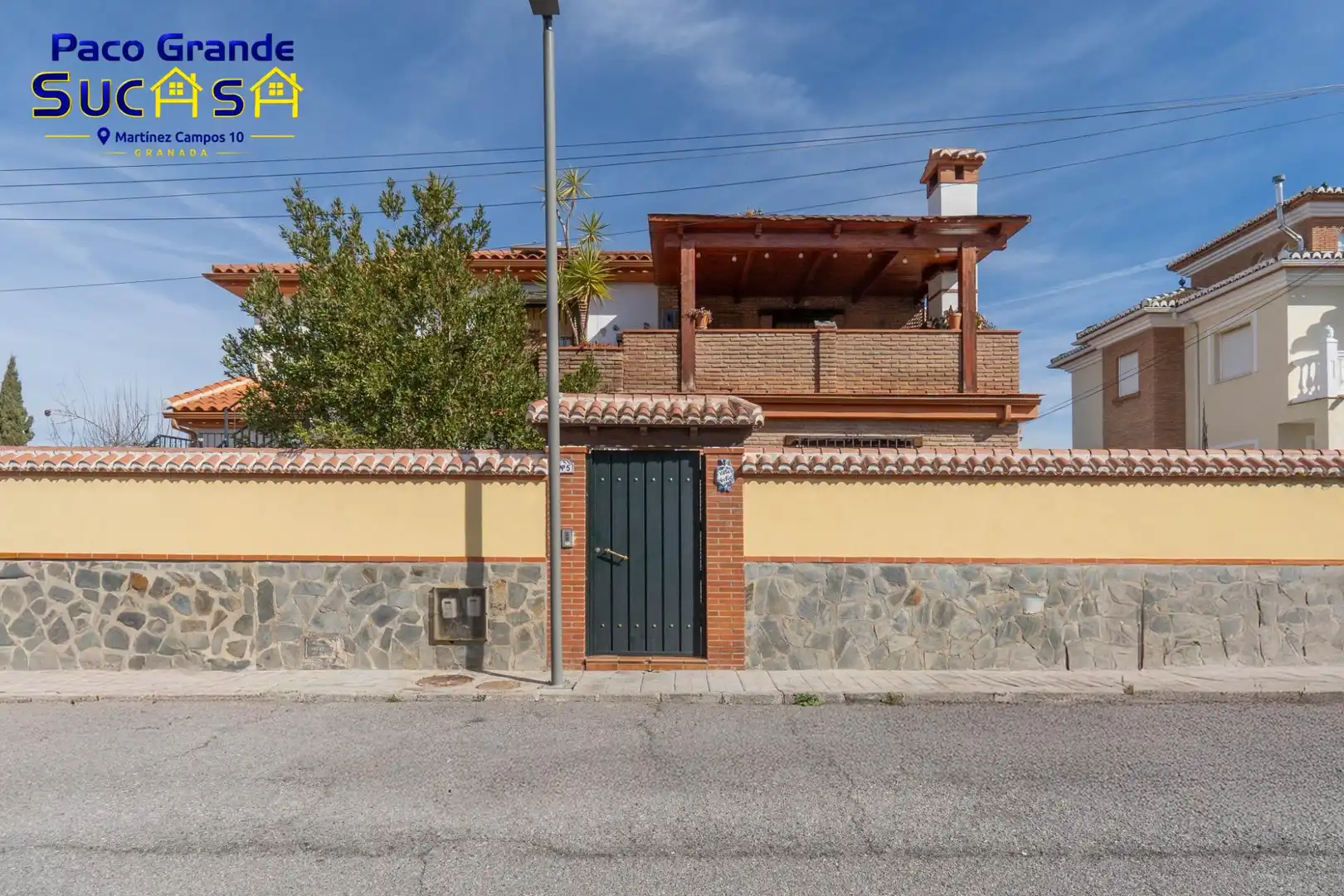 Chalet con terraza en venta en Calle de Alonso Quijano 34