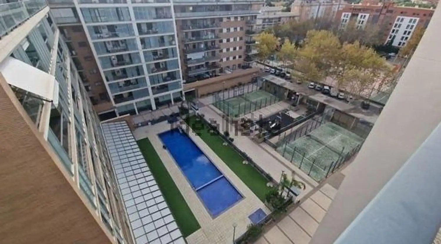 Swimming pool of Flat for rent in Valterna