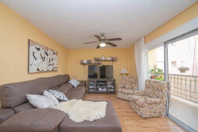 Piso en Venta en Carrer de Gabriel Miro en Campello Playa
