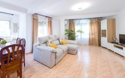 Living room of House or chalet for sale in Benicasim / Benicàssim  with Air Conditioner, Heating and Private garden