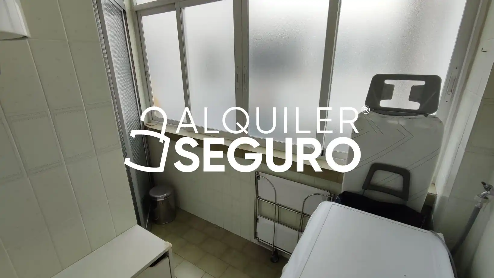 Habitación de Piso de alquiler en Madrid con Calefacción, Terraza y Amueblado
