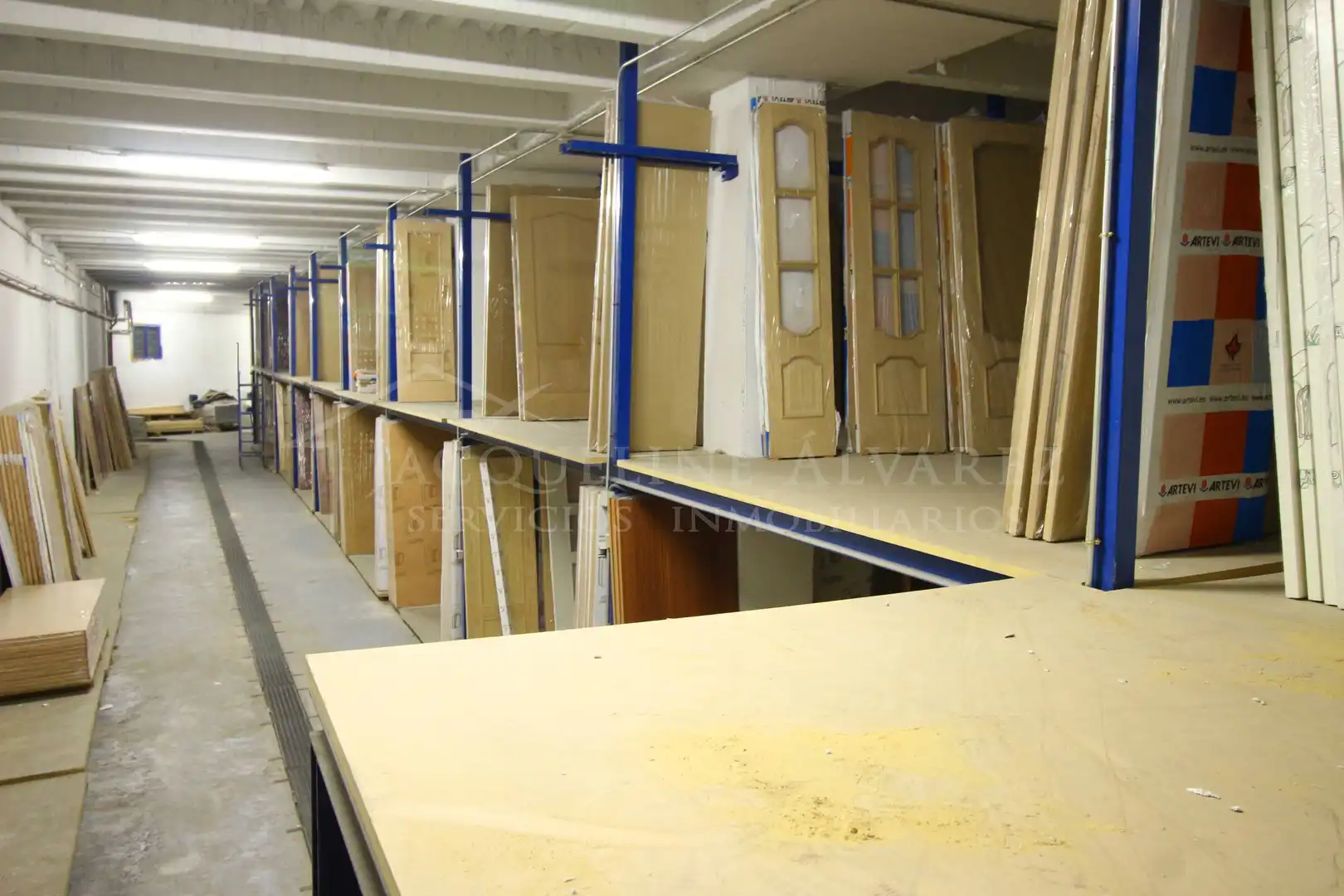 Nave industrial en venta en Pintores - Ferial