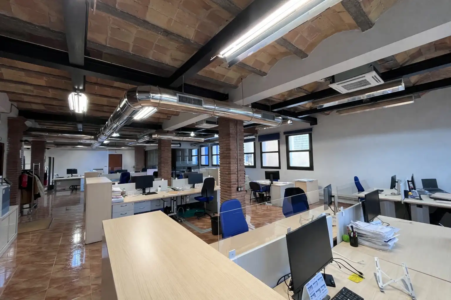 Oficina de alquiler en Barcelona con Aire acondicionado y Calefacción