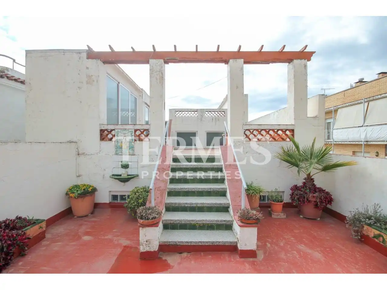Terraza de Casa adosada en venta en Mataró con Aire acondicionado, Calefacción y Jardín privado