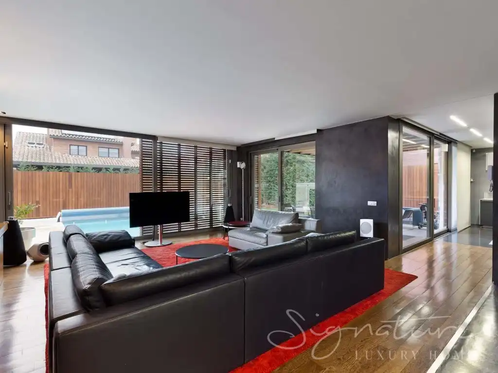 Casa con piscina en alquiler en Calle Ferran Soldevila, imagen 7